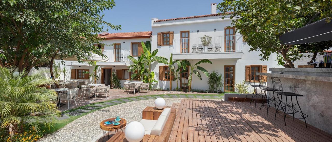 Mellow Blue Hotel İzmir Exterior foto